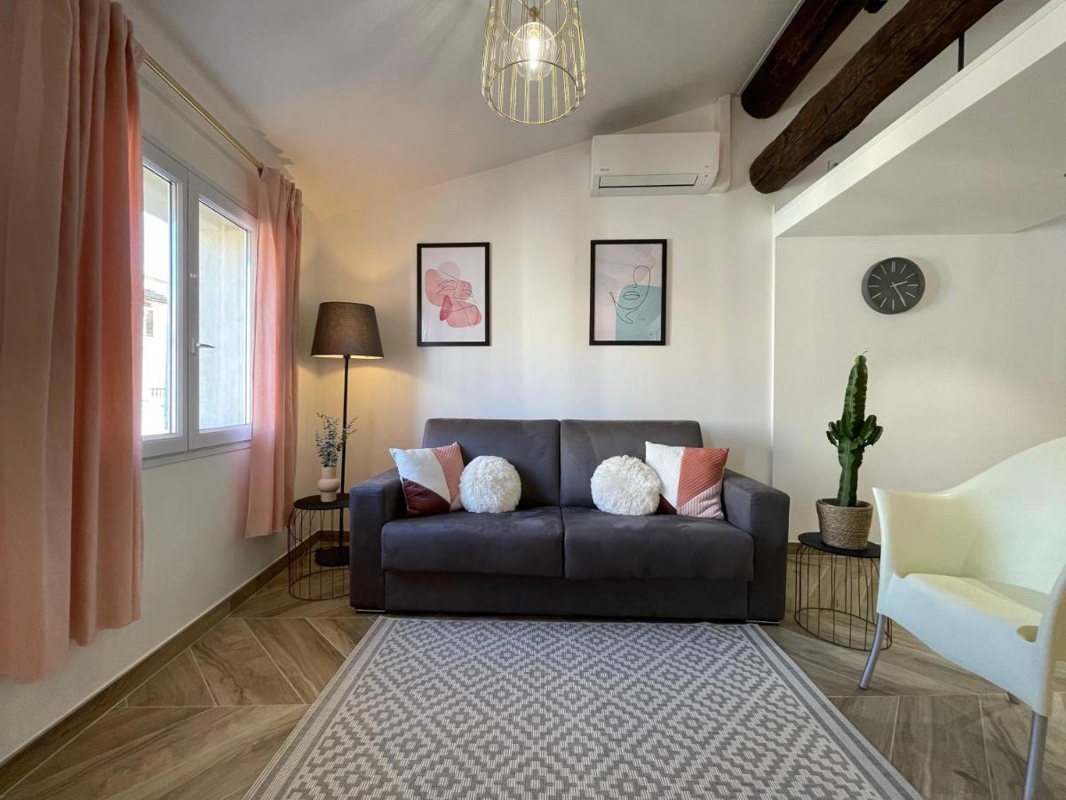 Nice Renting - Massena - Loft - Heart Of Vieil Antibes - The Market With Sea View Exterior photo
