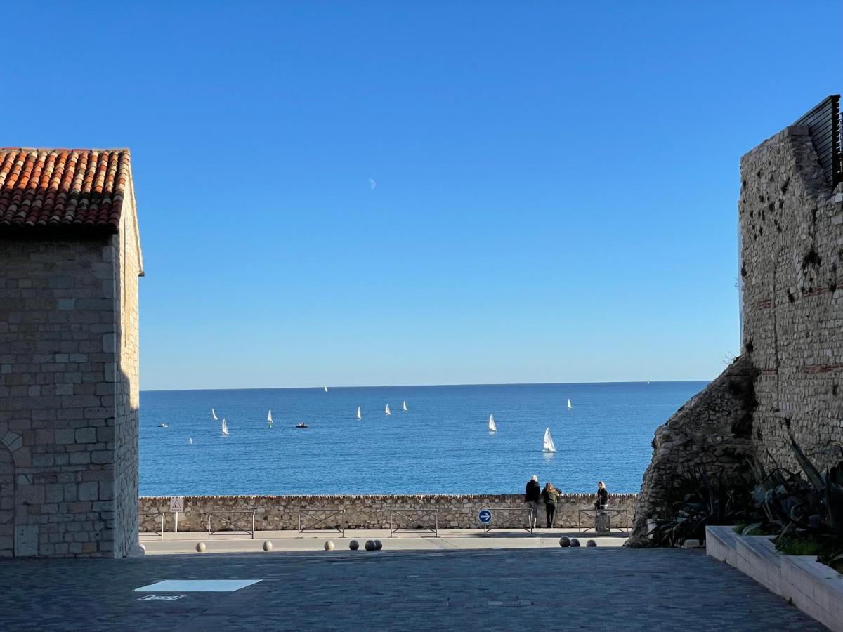 Nice Renting - Massena - Loft - Heart Of Vieil Antibes - The Market With Sea View Exterior photo
